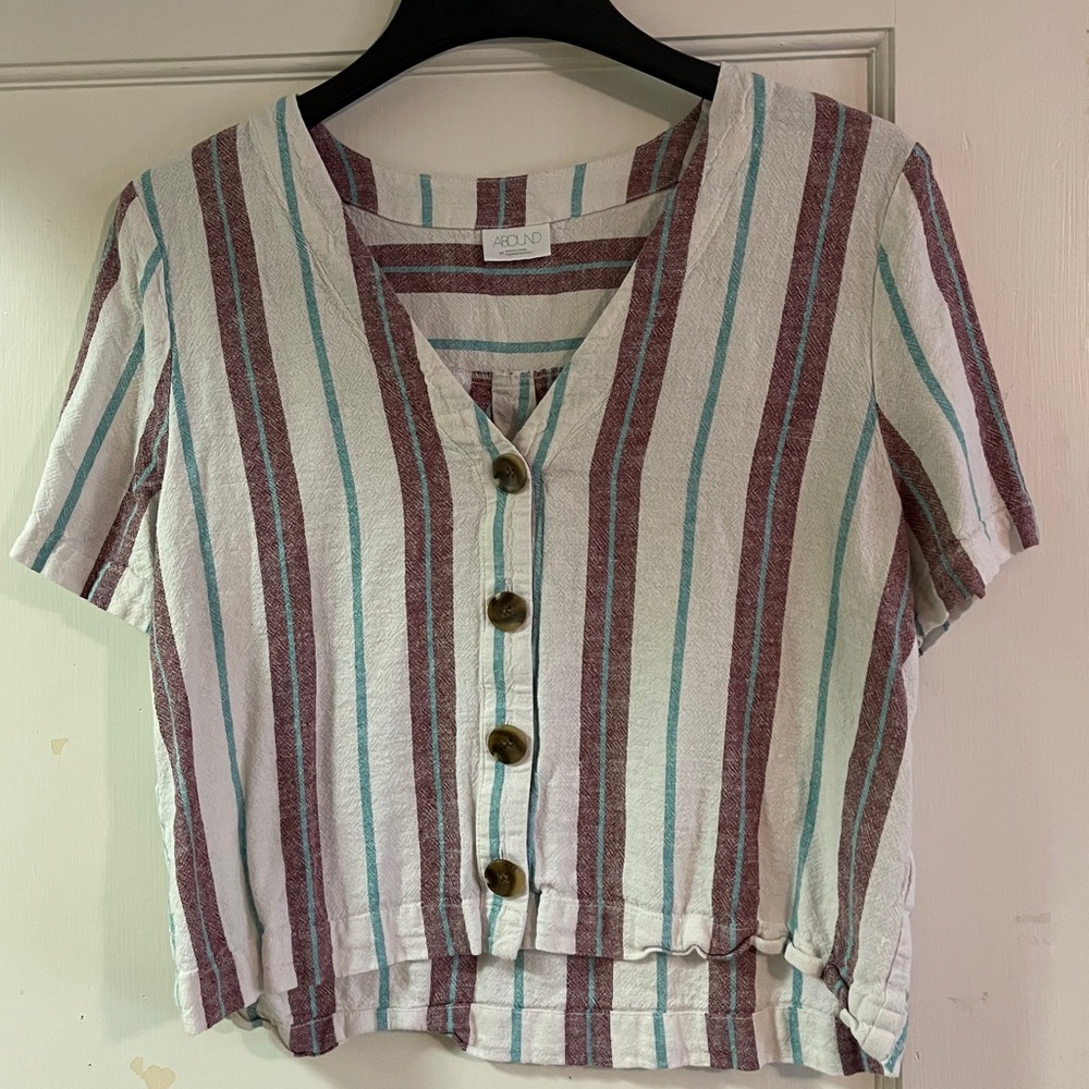 Cute & Casual Beach Vibes Top